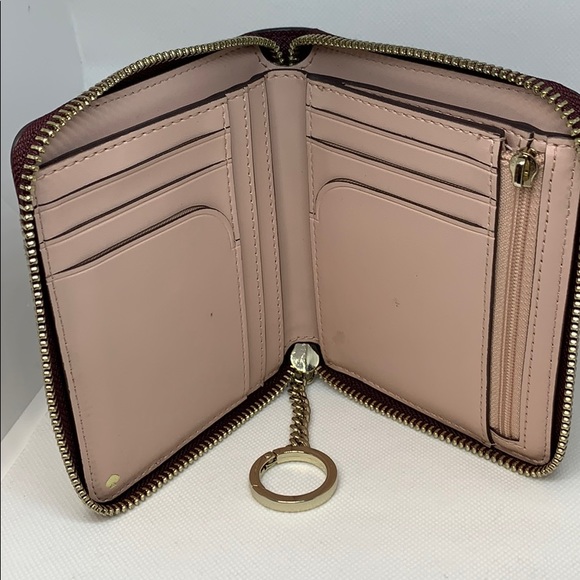 Kate Spade Wallet with key ring - Picture 2 of 5